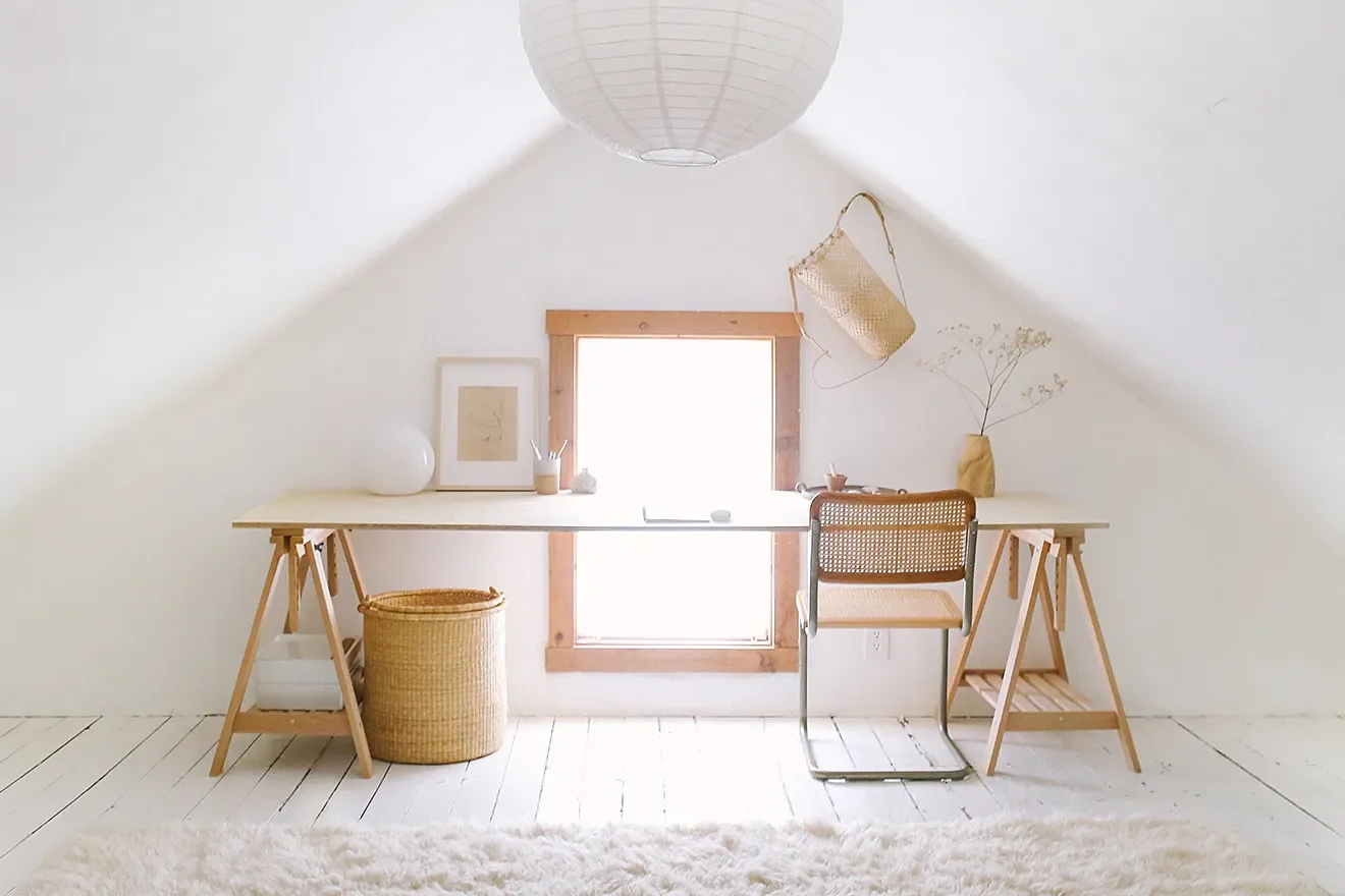 This $55 WFH Desk Setup Will Inspire You to Stop Working From Bed